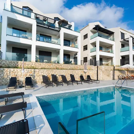 Kalma Lux 公寓 尼基亚娜